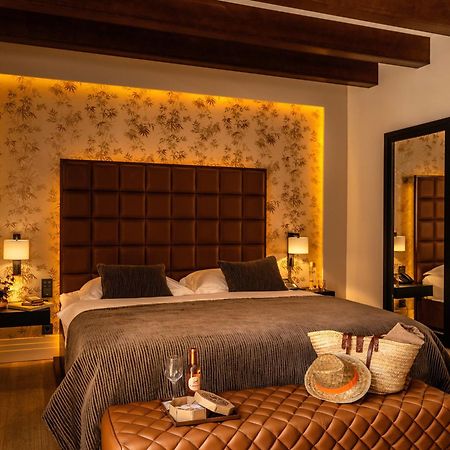 Castell Son Claret - The Leading Hotels Of The World Es Capdella Exterior foto