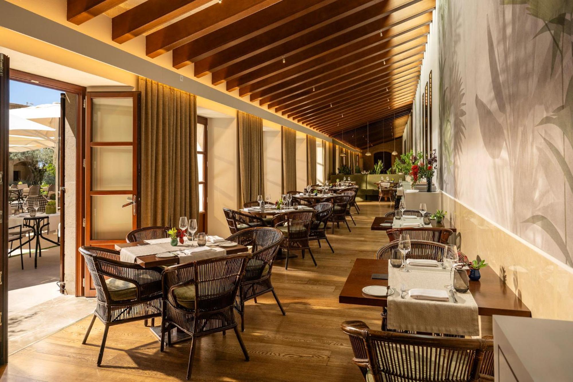 Castell Son Claret - The Leading Hotels Of The World Es Capdella Exterior foto