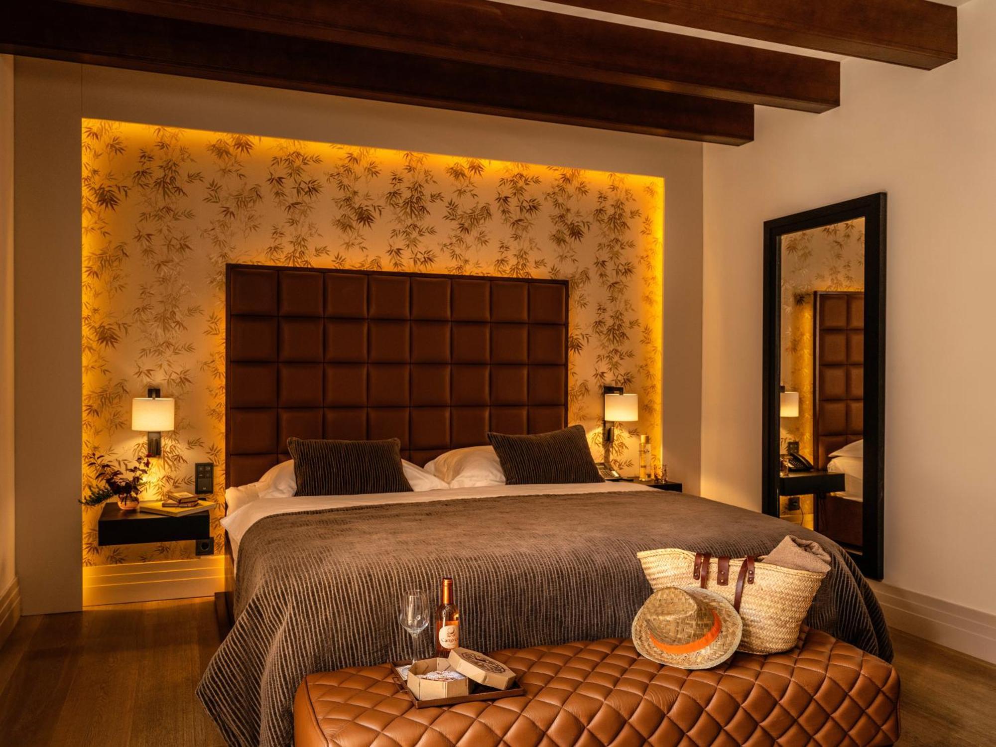Castell Son Claret - The Leading Hotels Of The World Es Capdella Exterior foto